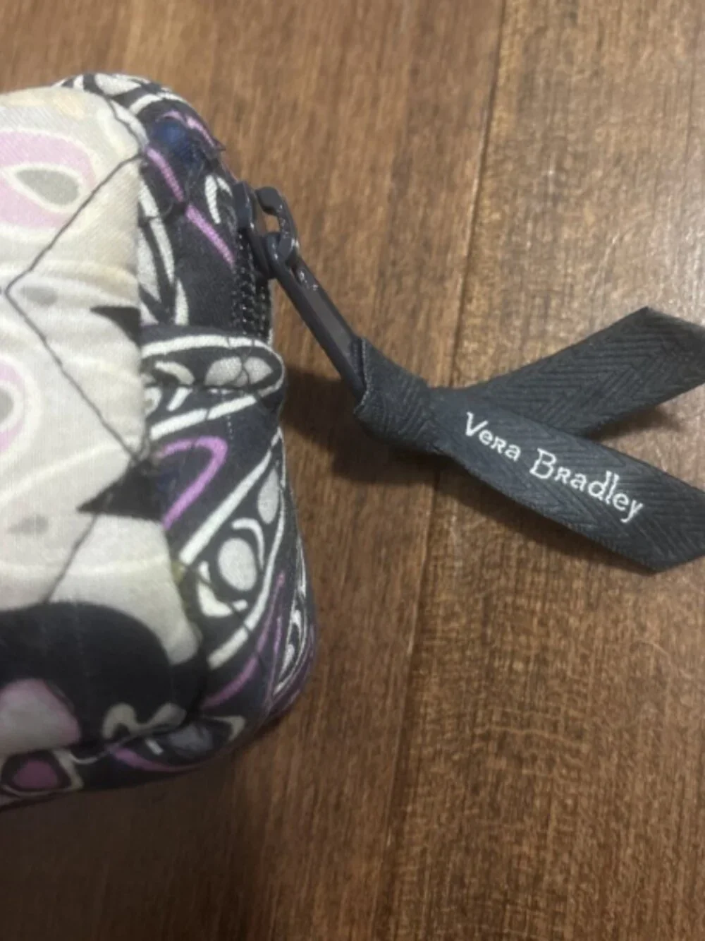 Vera Bradley Cosmetic Case Mimosa Medallion Zip Quilted Travel Bag 8”x3”x1.5”